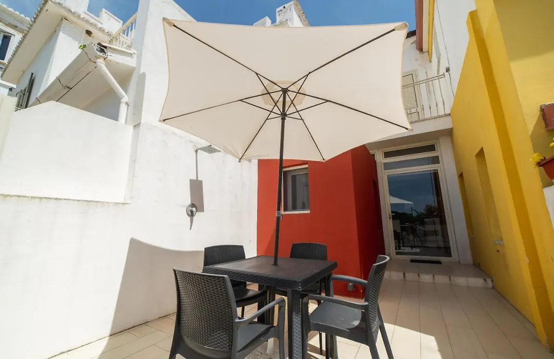 Villino Erminia - Seaside Art B&B-1